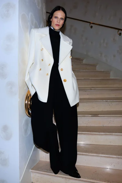 Look 9